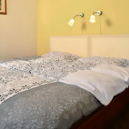 Apartmany Irisis Chvalec Exterior foto